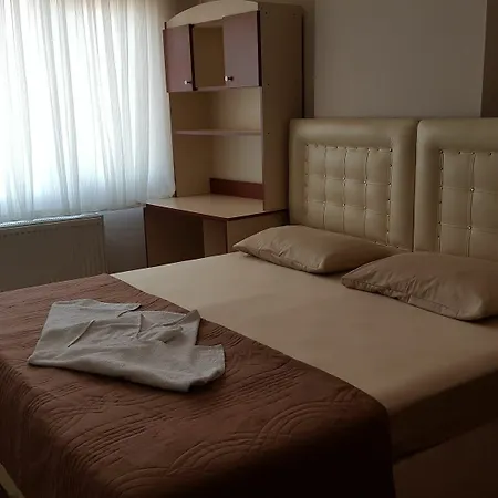 Aparthotel Kule Apart 2*